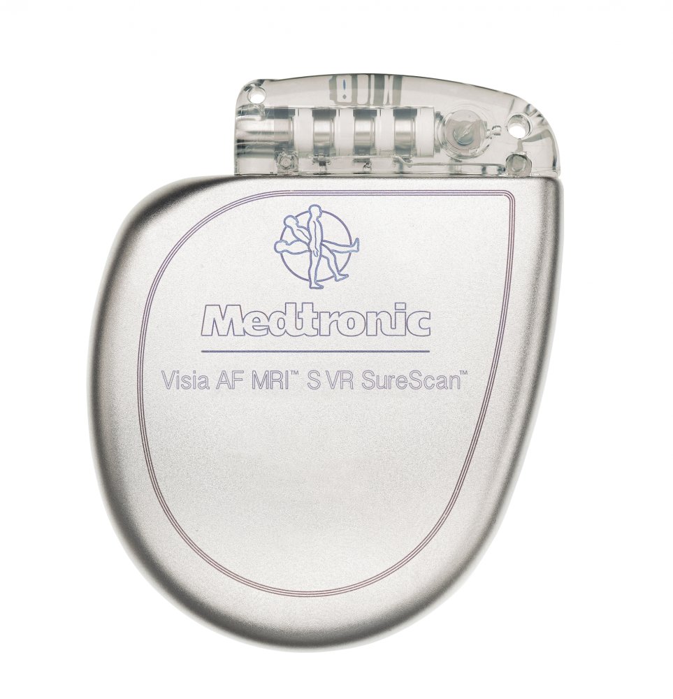 Однокамерный имплантируемый кардиовертер-дефибриллятор Medtronic VISIA AF MRI S VR SureScan 